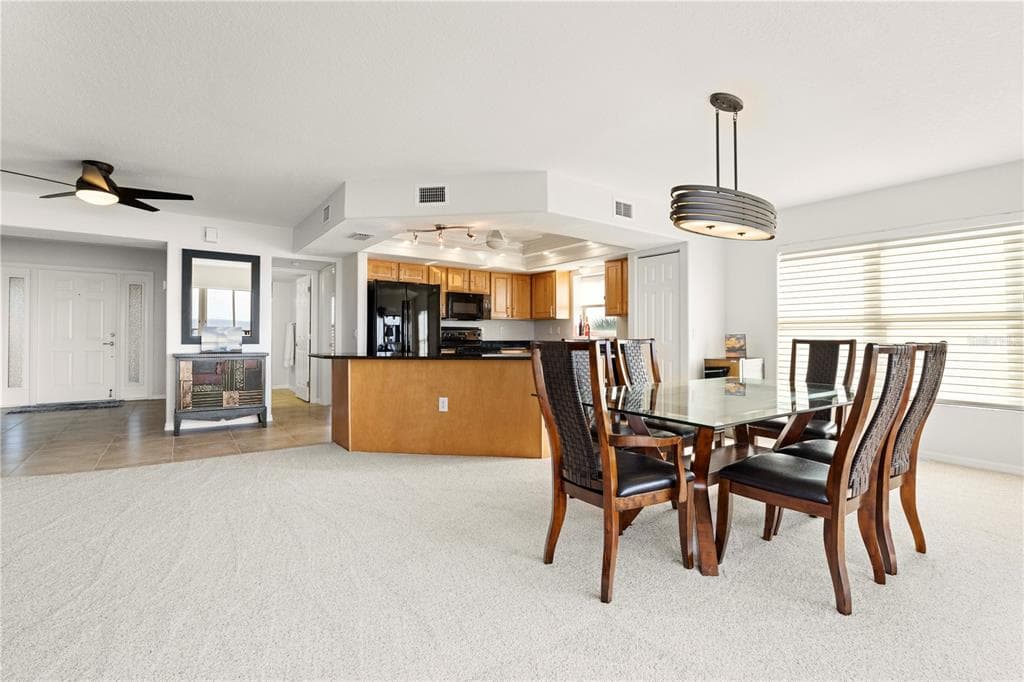 101 N MARION COURT 221 photo 10