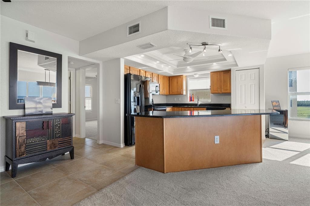 101 N MARION COURT 221 photo 18