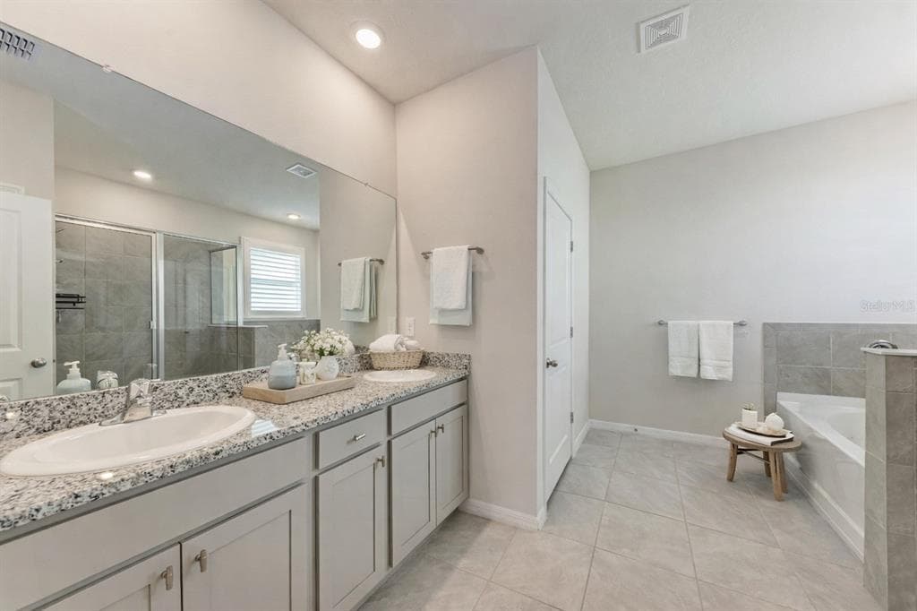 3677 TURNING TIDES TERRACE photo 5