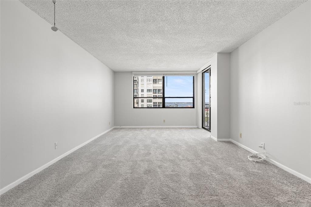 6279 SUN BOULEVARD 503 photo 4