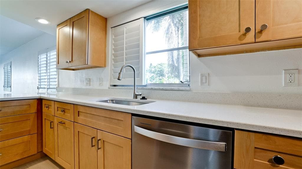 6700 GULF OF MEXICO DRIVE 139 photo 21