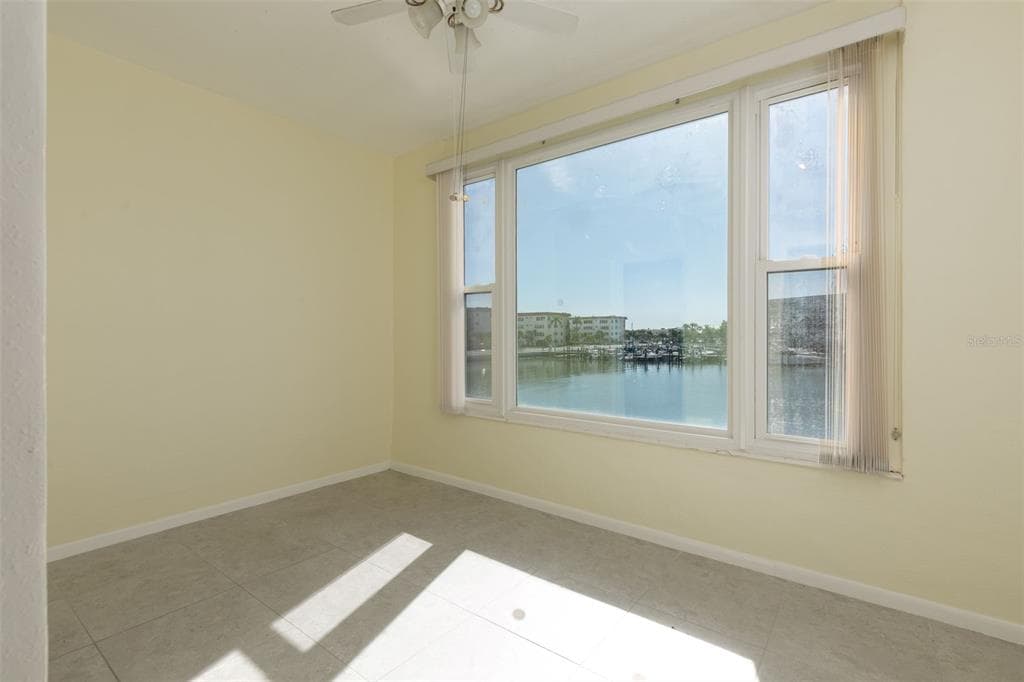 5940 30TH AVENUE S 209 photo 16