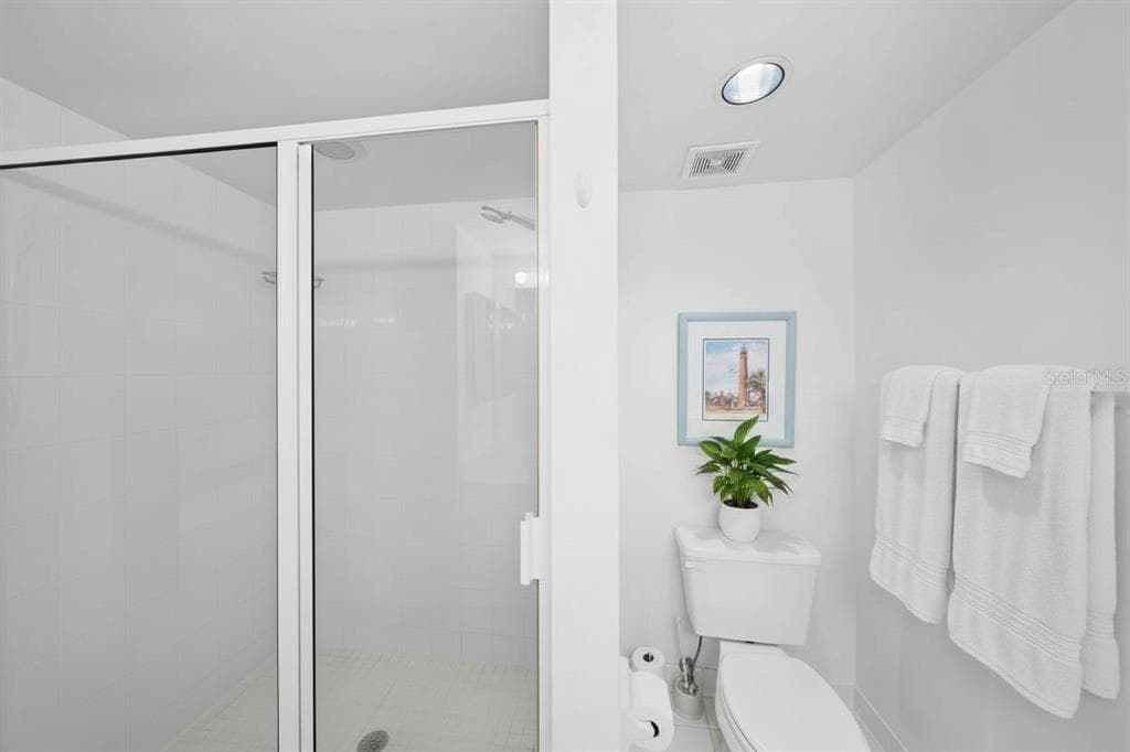 4575 S ATLANTIC AVENUE 6209 photo 19