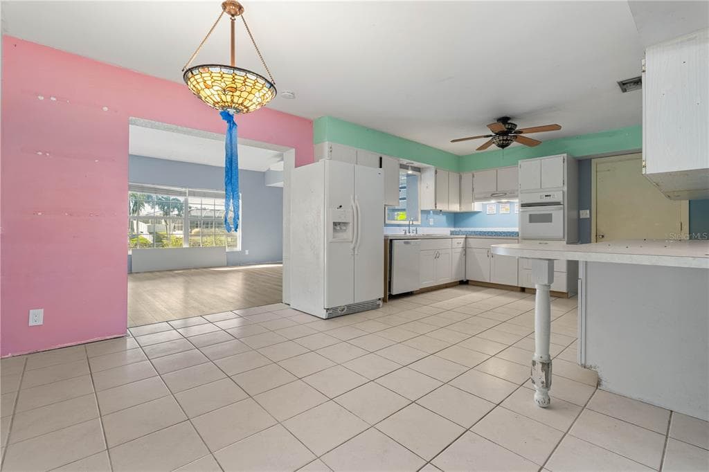 3333 WISTERIA PLACE photo 8