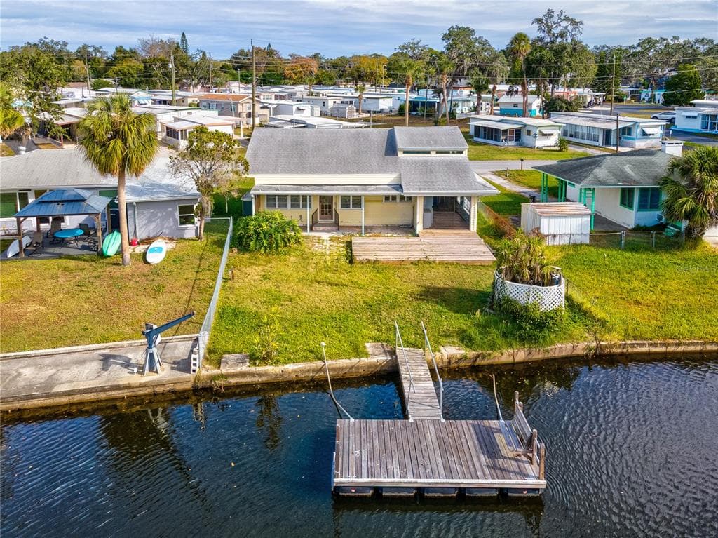 5642 RIVERVIEW DRIVE photo 2