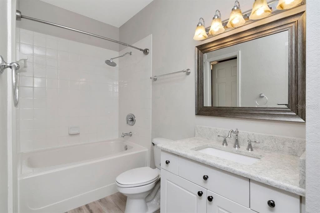 2217 TUSCANY TRACE 10 photo 16