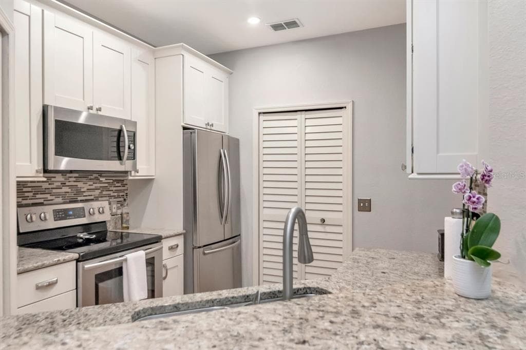 2217 TUSCANY TRACE 10 photo 12