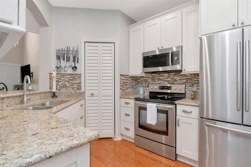 2217 TUSCANY TRACE 10 photo 11