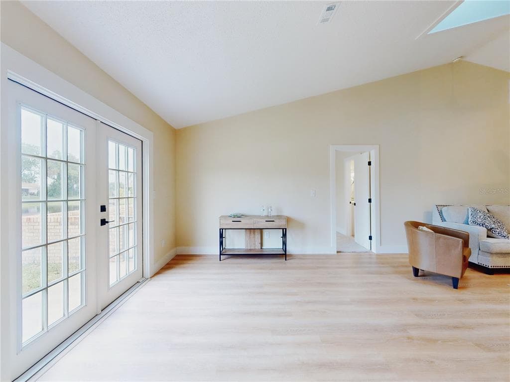 804 SOFT PINE COURT photo 22
