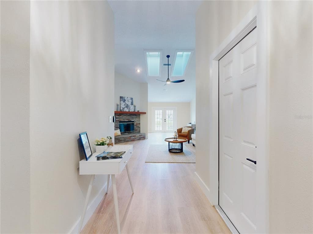 804 SOFT PINE COURT photo 3