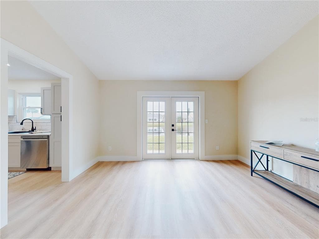 804 SOFT PINE COURT photo 20