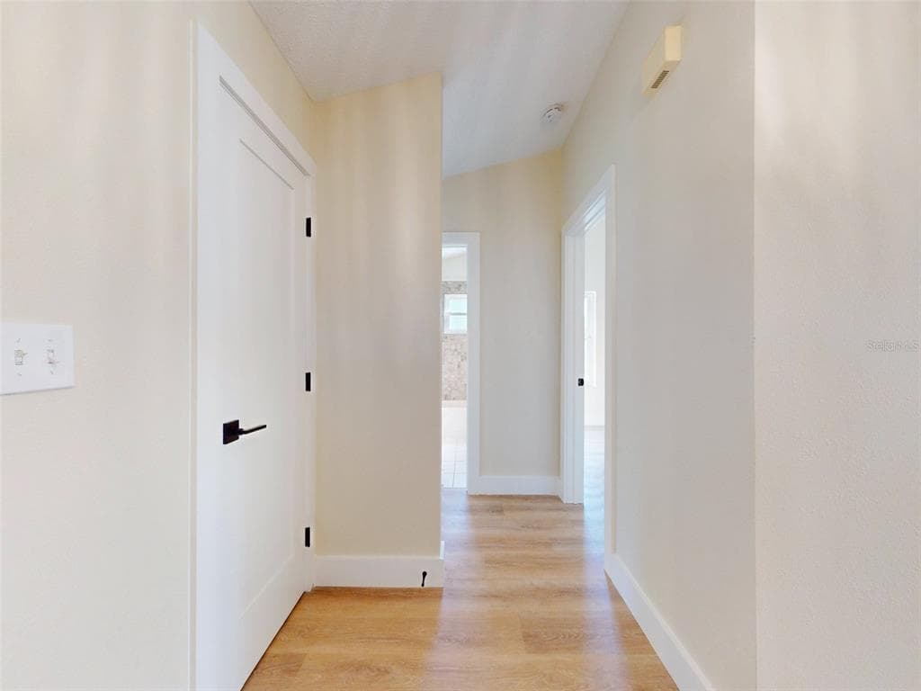 804 SOFT PINE COURT photo 11