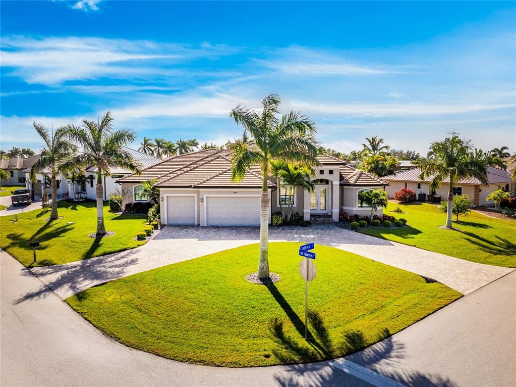 5000 CAPTIVA COURT photo 1
