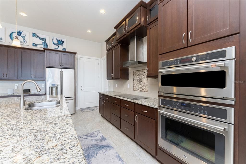 5000 CAPTIVA COURT photo 15