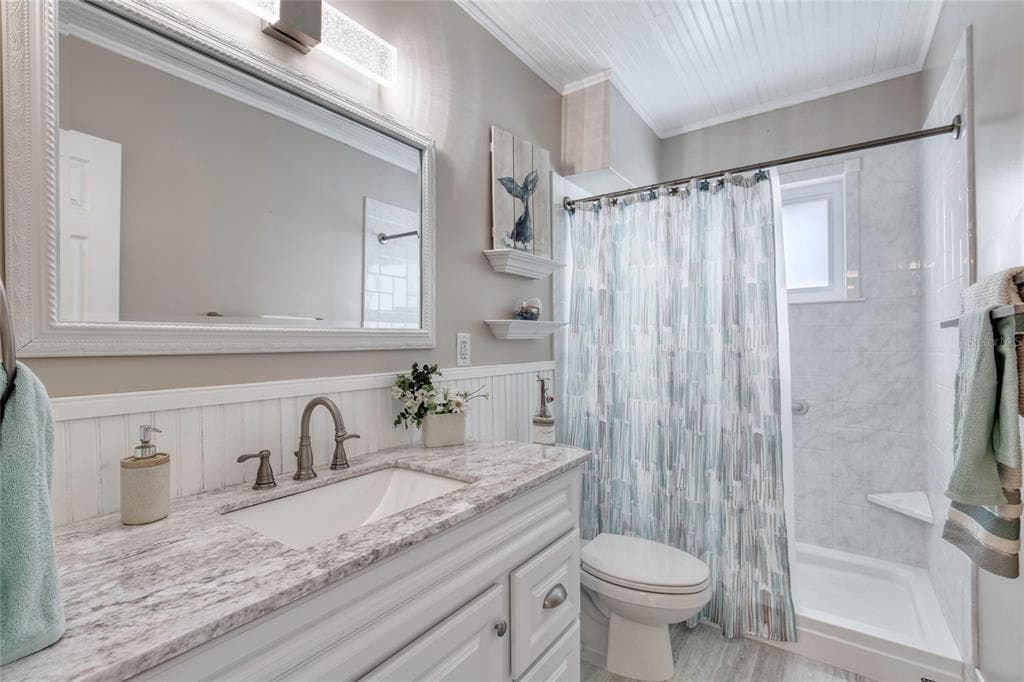 3013 N HALIFAX AVENUE B3 photo 16
