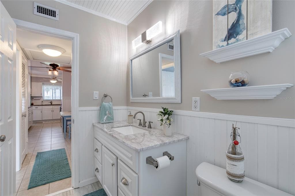 3013 N HALIFAX AVENUE B3 photo 18