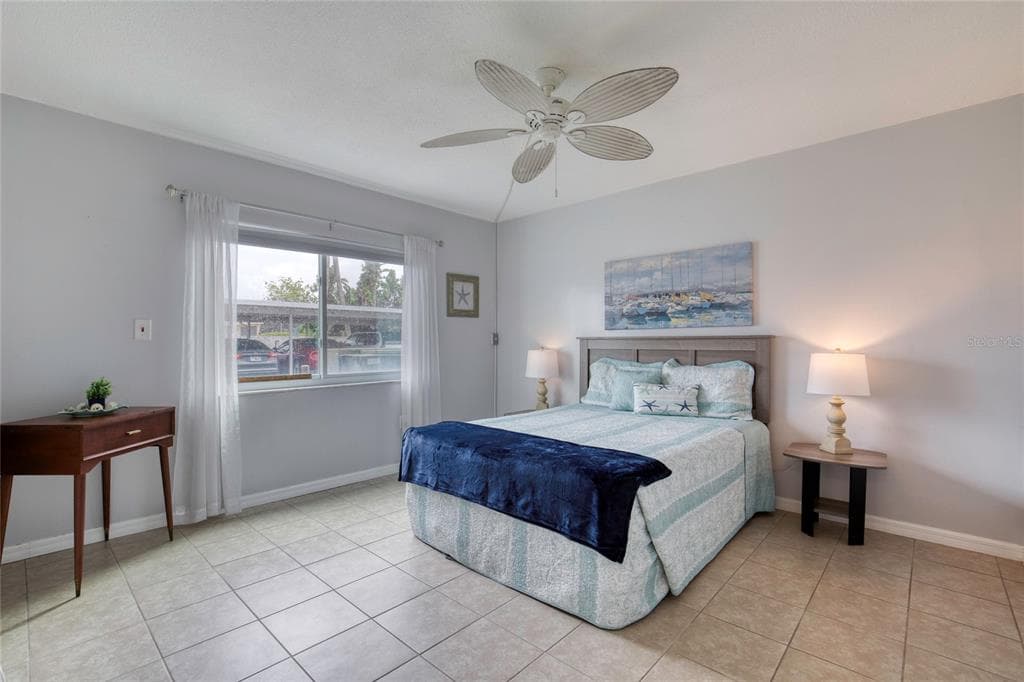 3013 N HALIFAX AVENUE B3 photo 19