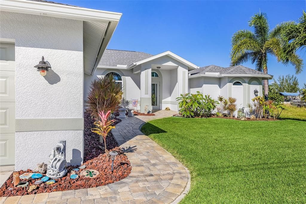 430 NW 39TH AVENUE photo 4