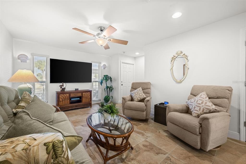 4803 SW SANTA BARBARA COURT 8 photo 14