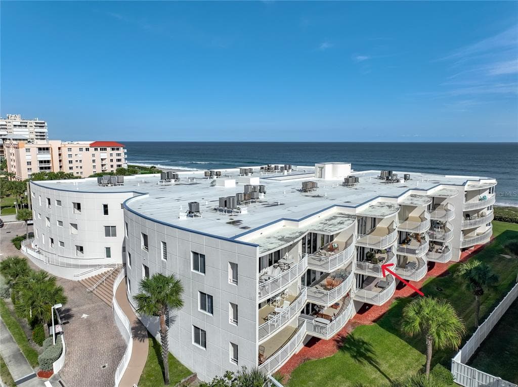 601 N MIRAMAR AVENUE 205 photo 4