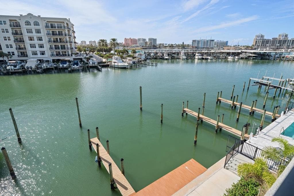 211 DOLPHIN POINT 4 photo 10