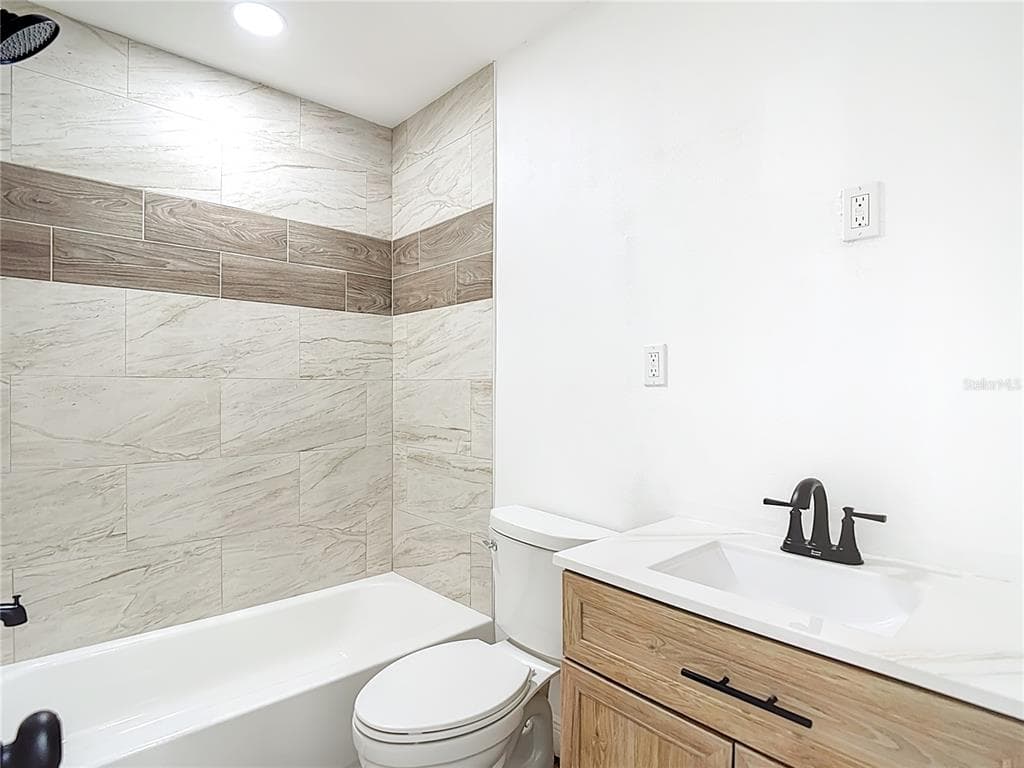 7027 MCCRAY DRIVE photo 25
