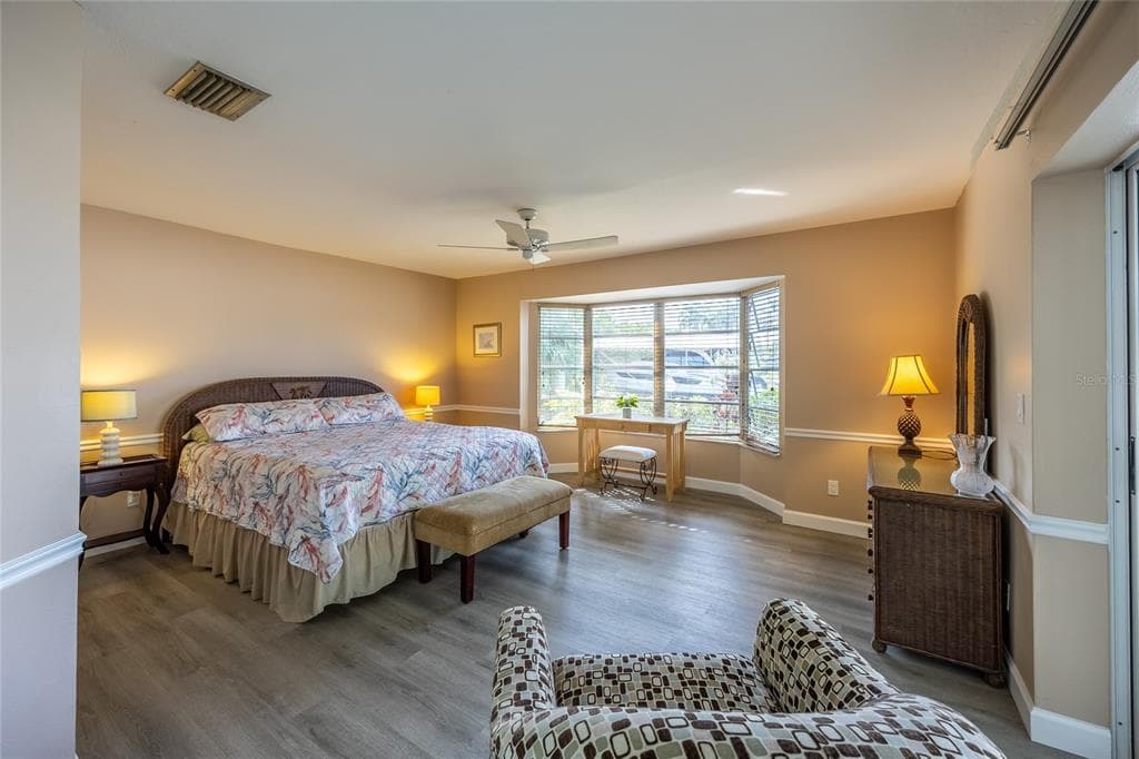 3316 SE 19TH PLACE photo 14