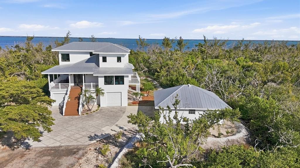 5010 GROUPER HOLE COURT photo 16