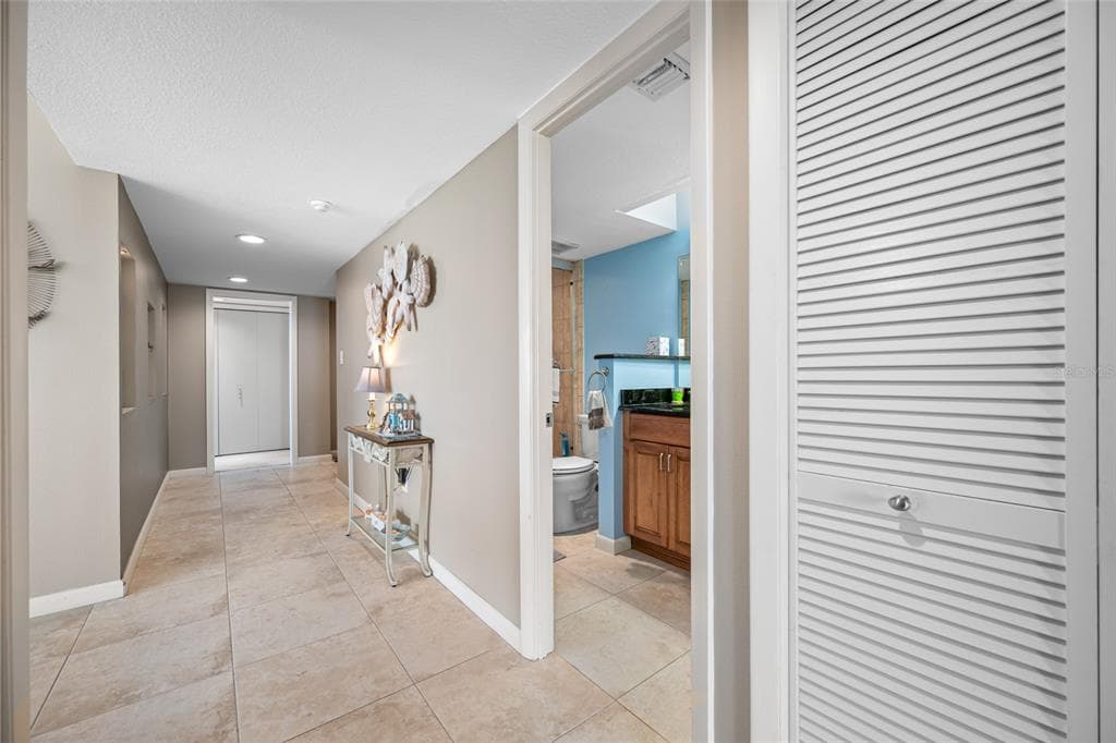 7600 BAYSHORE DRIVE 703A photo 23