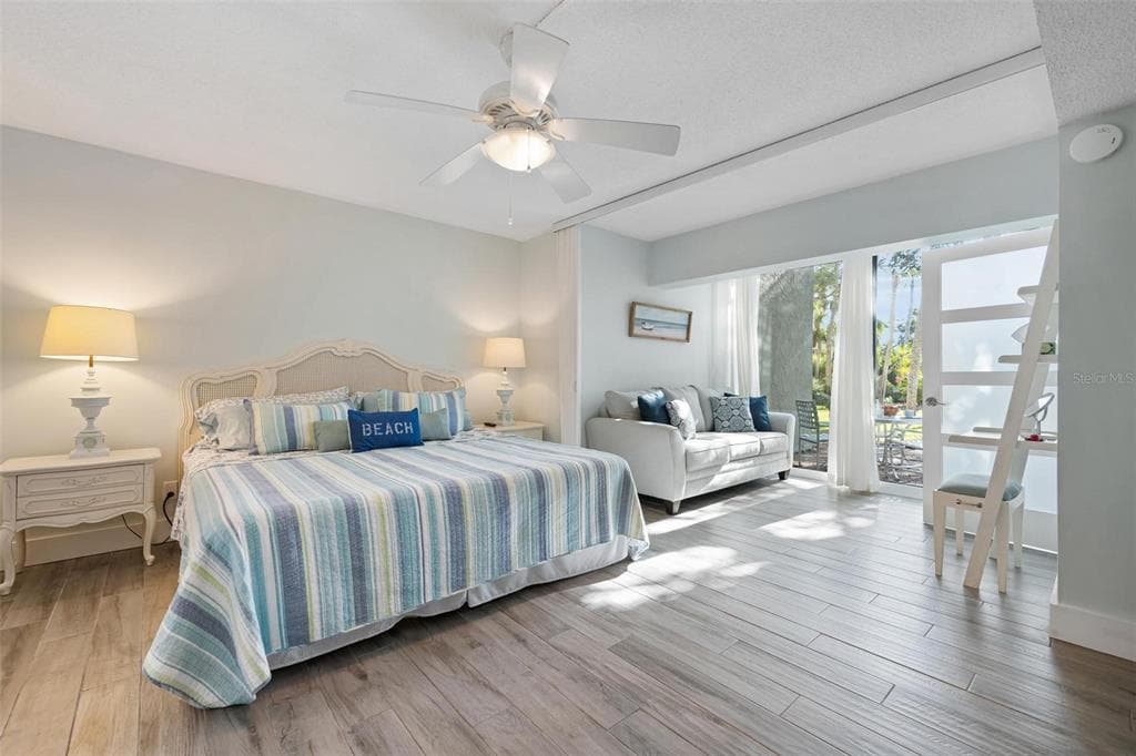 5260 GULF OF MEXICO DRIVE 403 photo 11