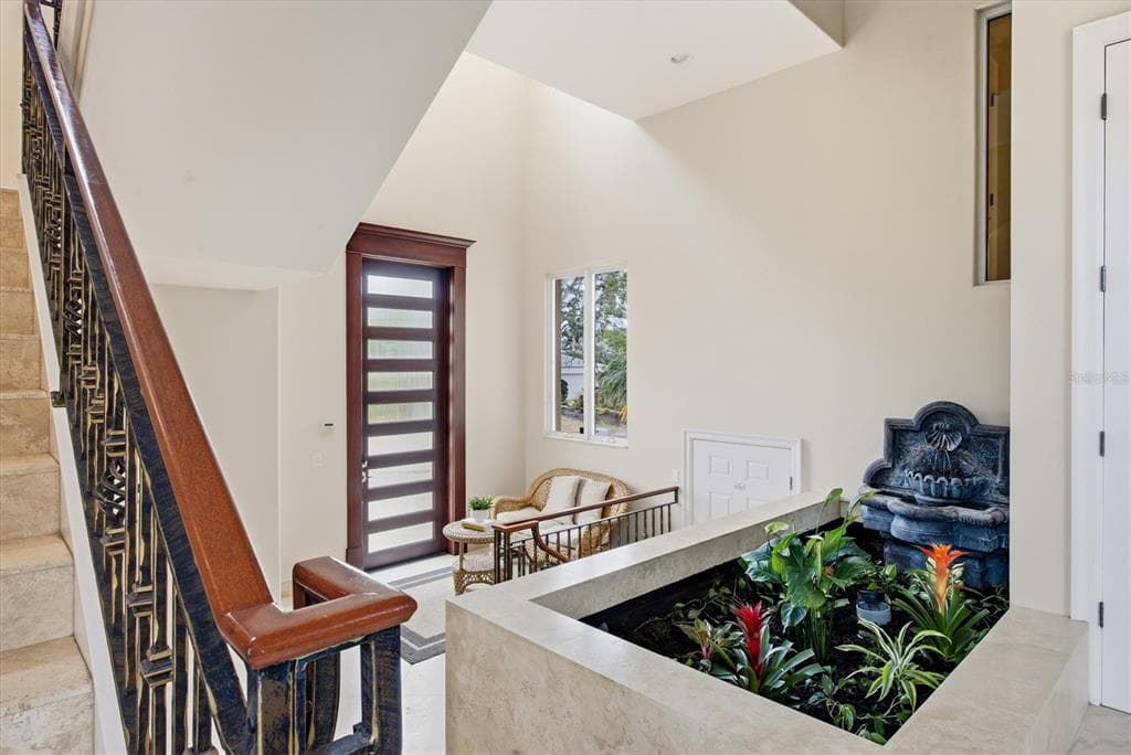 761 NORTON STREET photo 13
