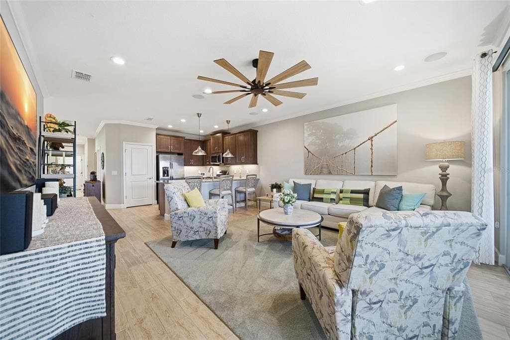 4717 AVILA LAKES DRIVE photo 8