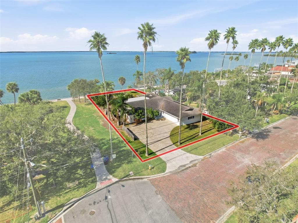 1600 SANTA BARBARA DRIVE photo 6