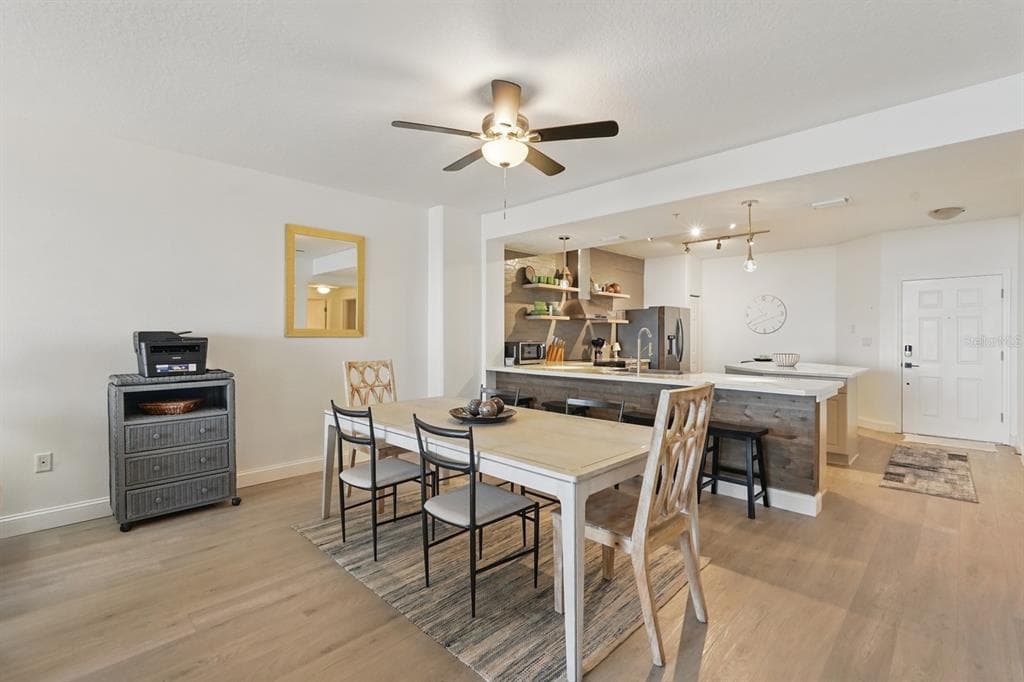 80 SURFVIEW DRIVE 511 photo 5