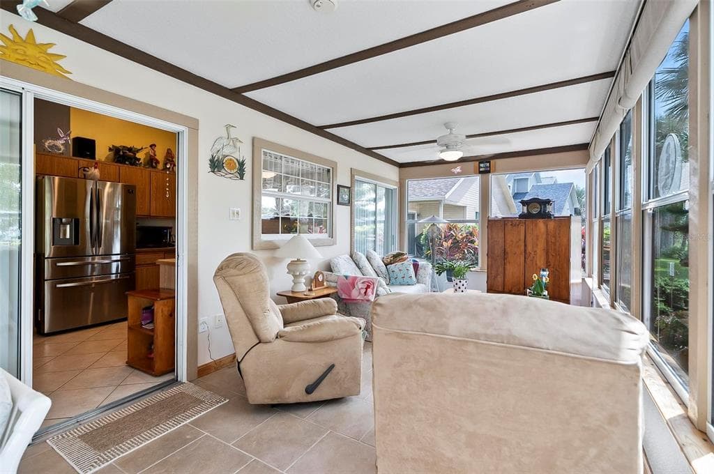 8 SEA VISTA DRIVE photo 24
