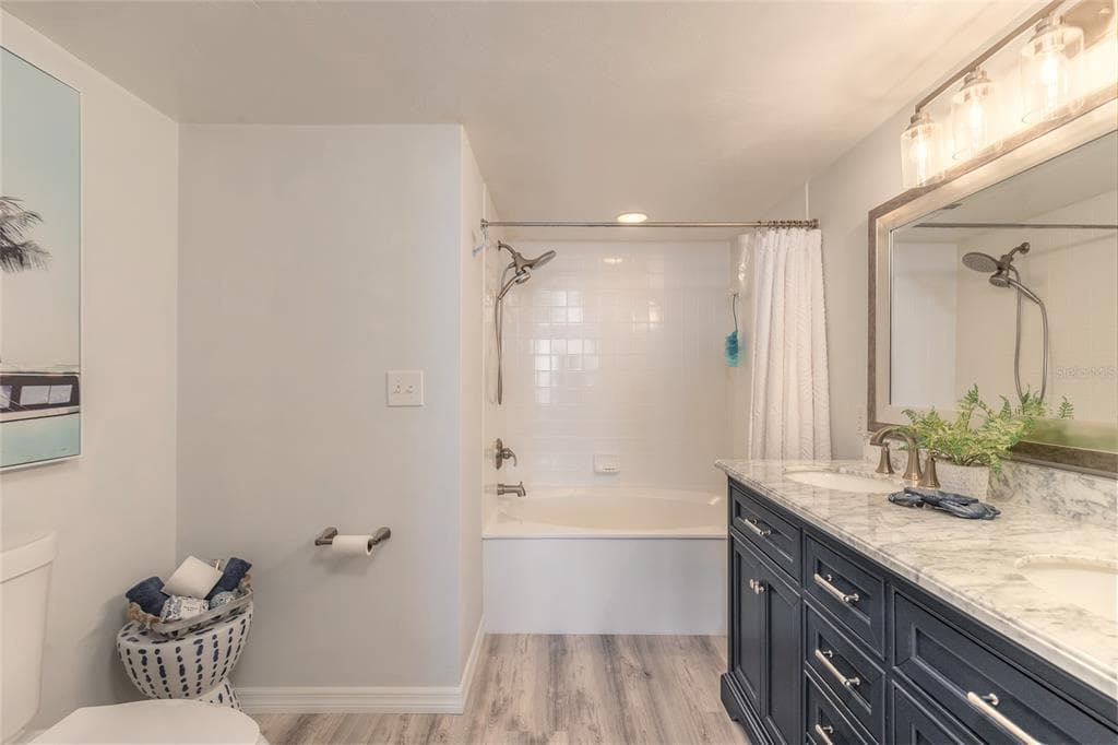 2545 S ATLANTIC AVENUE PH4 photo 23