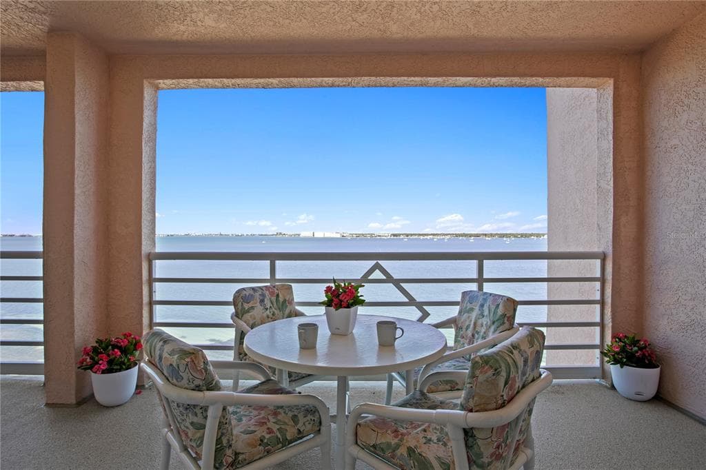 4971 BACOPA LANE S 703 photo 3