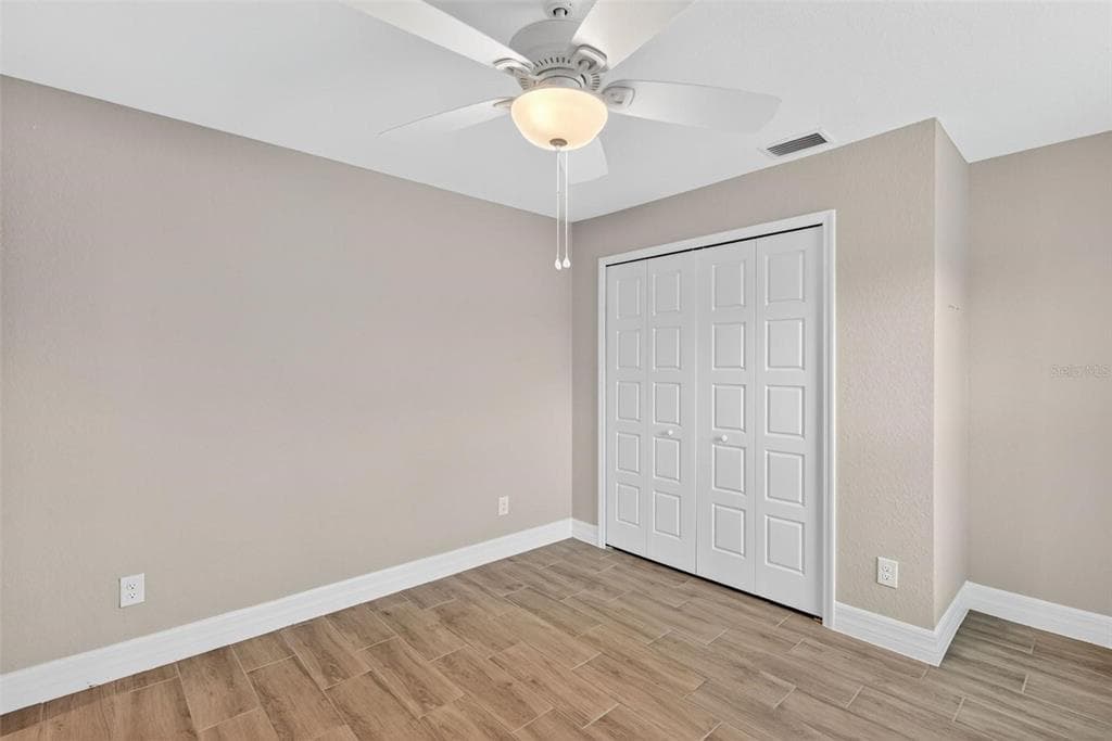 14464 FORT MYERS AVENUE photo 18