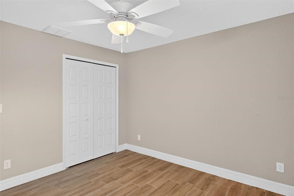 14464 FORT MYERS AVENUE photo 21