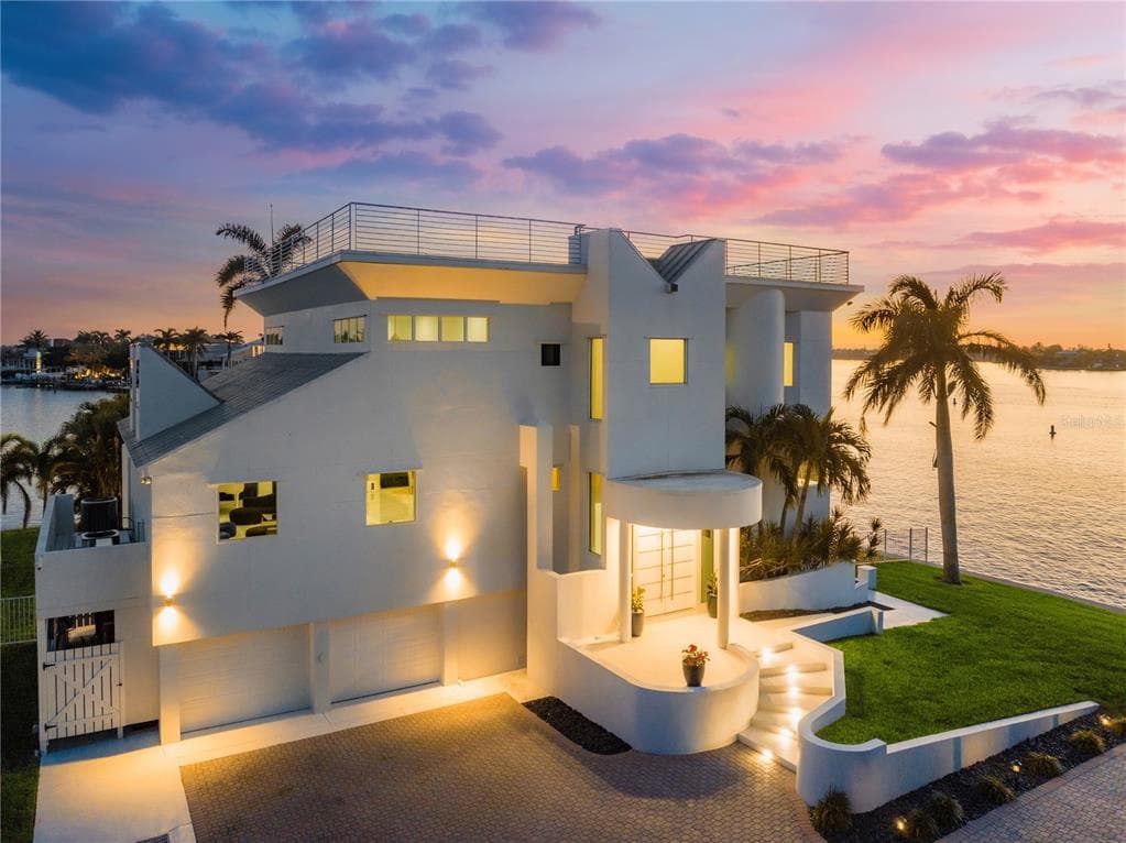 1400 SIESTA DRIVE photo 2