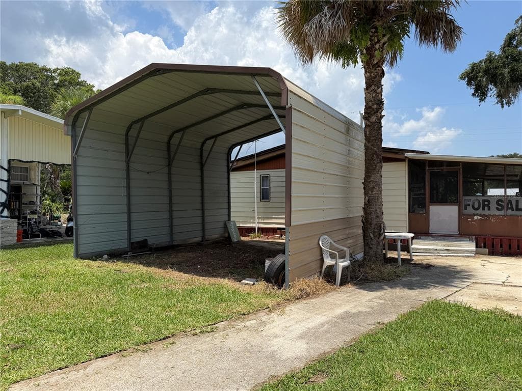 217 GARY AVENUE photo 3