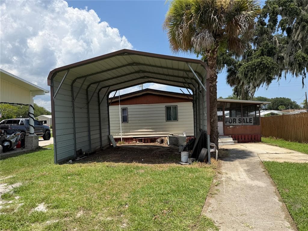 217 GARY AVENUE photo 14
