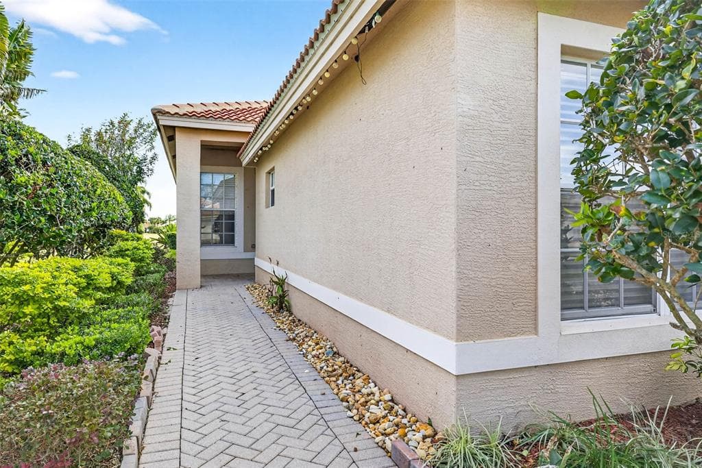 15709 CRYSTAL WATERS DRIVE photo 3