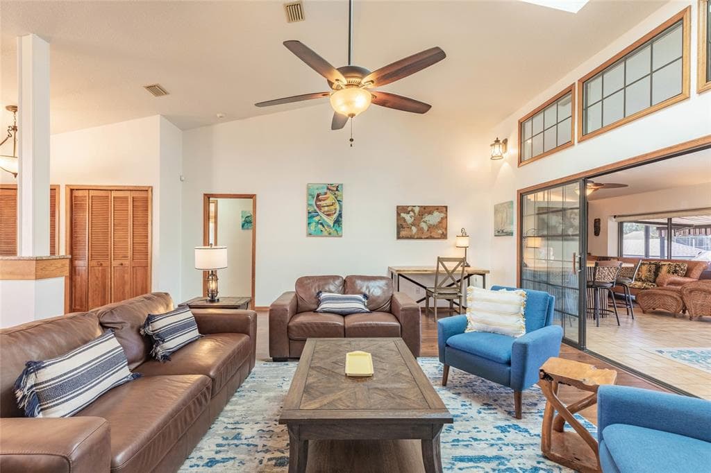 27 CHERRYTREE COURT photo 6