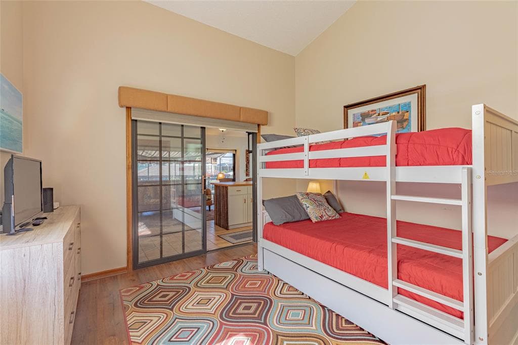 27 CHERRYTREE COURT photo 19