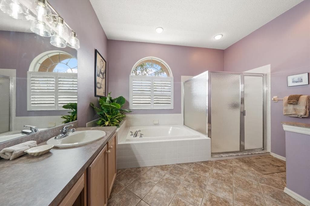 1237 RAMBLING VINE COURT photo 17