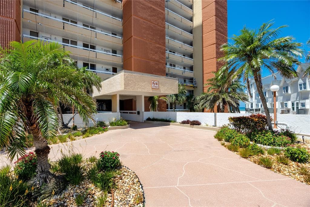 17940 GULF BOULEVARD 16A photo 2