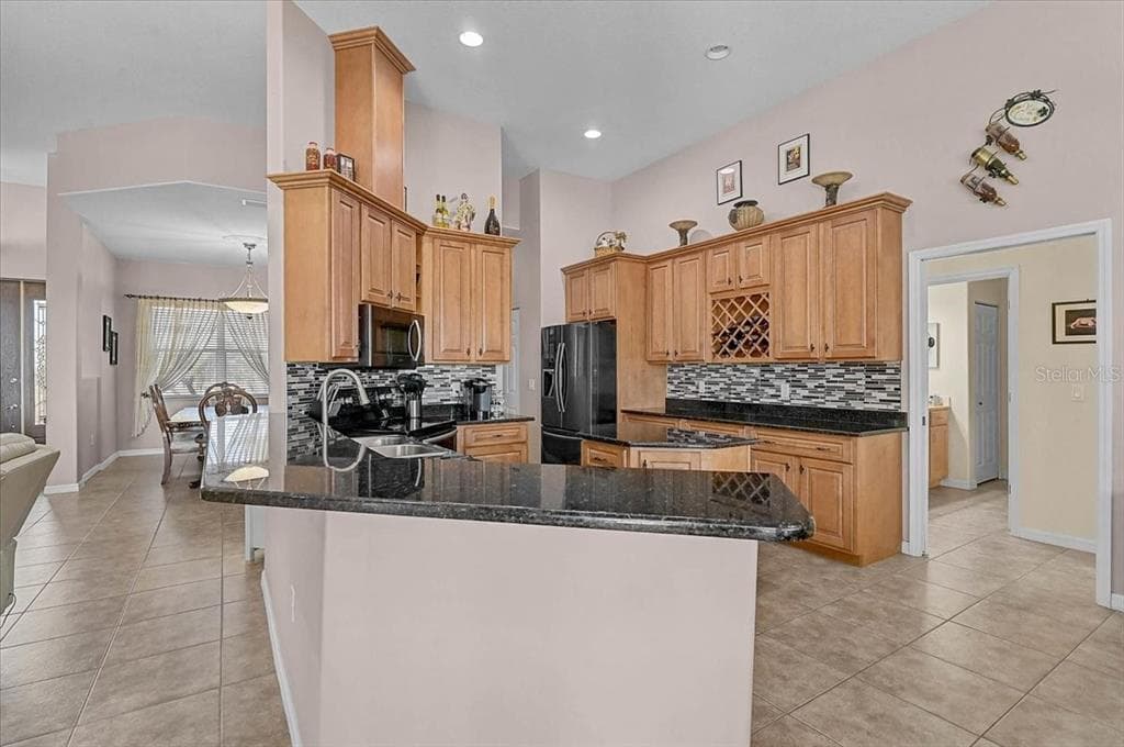 25202 E 61ST AVENUE photo 22