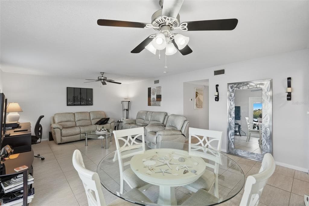3783 POMPANO B photo 8
