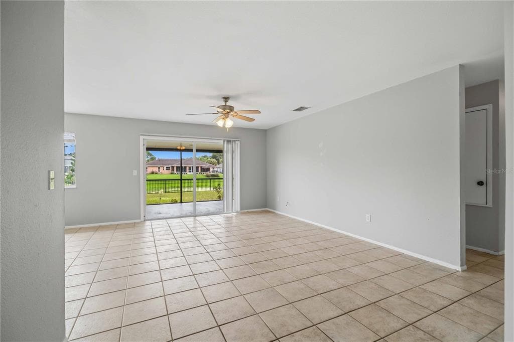 4108 ABBOTSFORD STREET photo 4
